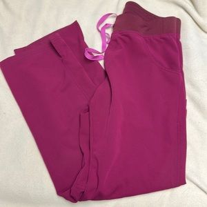 FIGS Bottoms Magenta